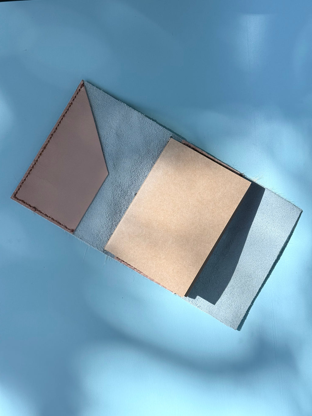 A6 // WILD PLUS ONE WITH 2 INNER POCKETS