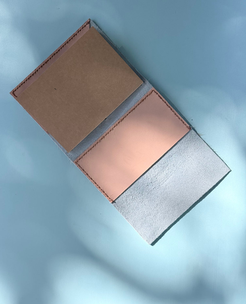 A6 // WILD PLUS ONE WITH 2 INNER POCKETS