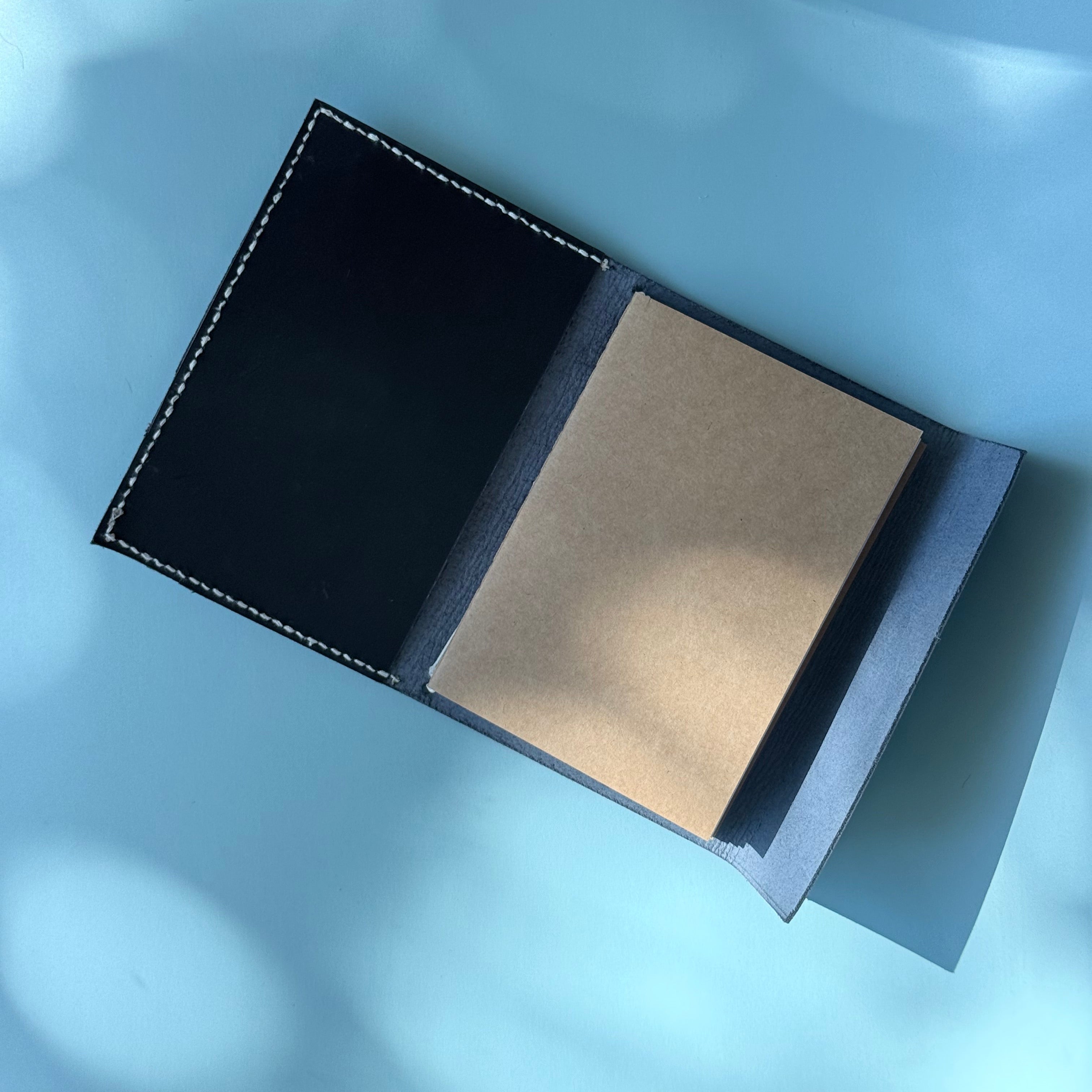 A6 // PLUS ONE WITH SQUARE PICTURE FRAME AND STARS